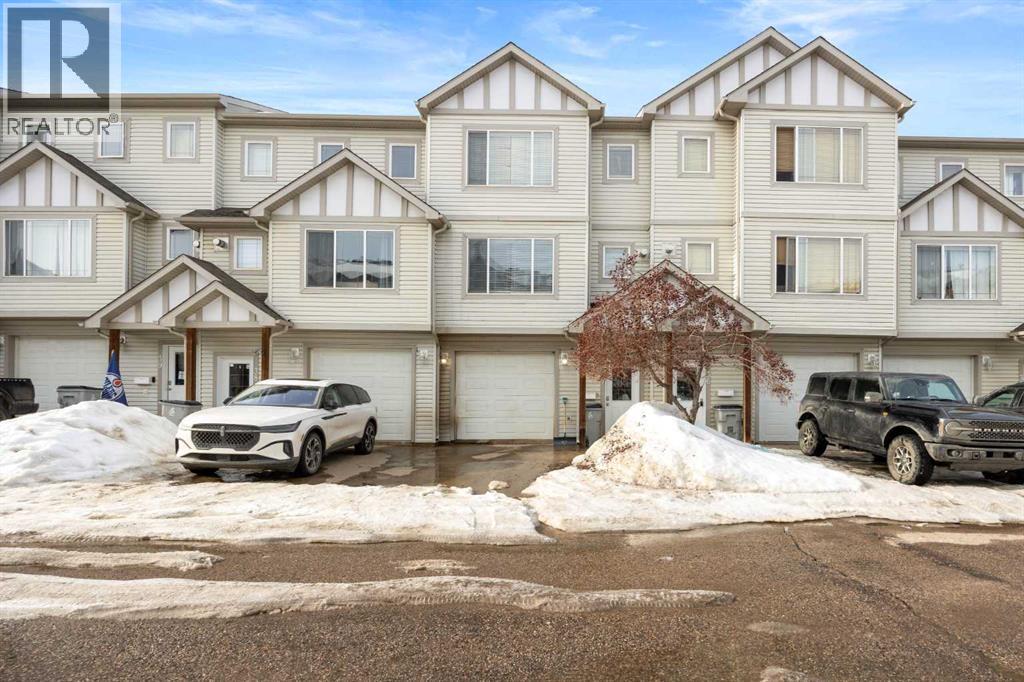 240 Laffont Way, Fort McMurray