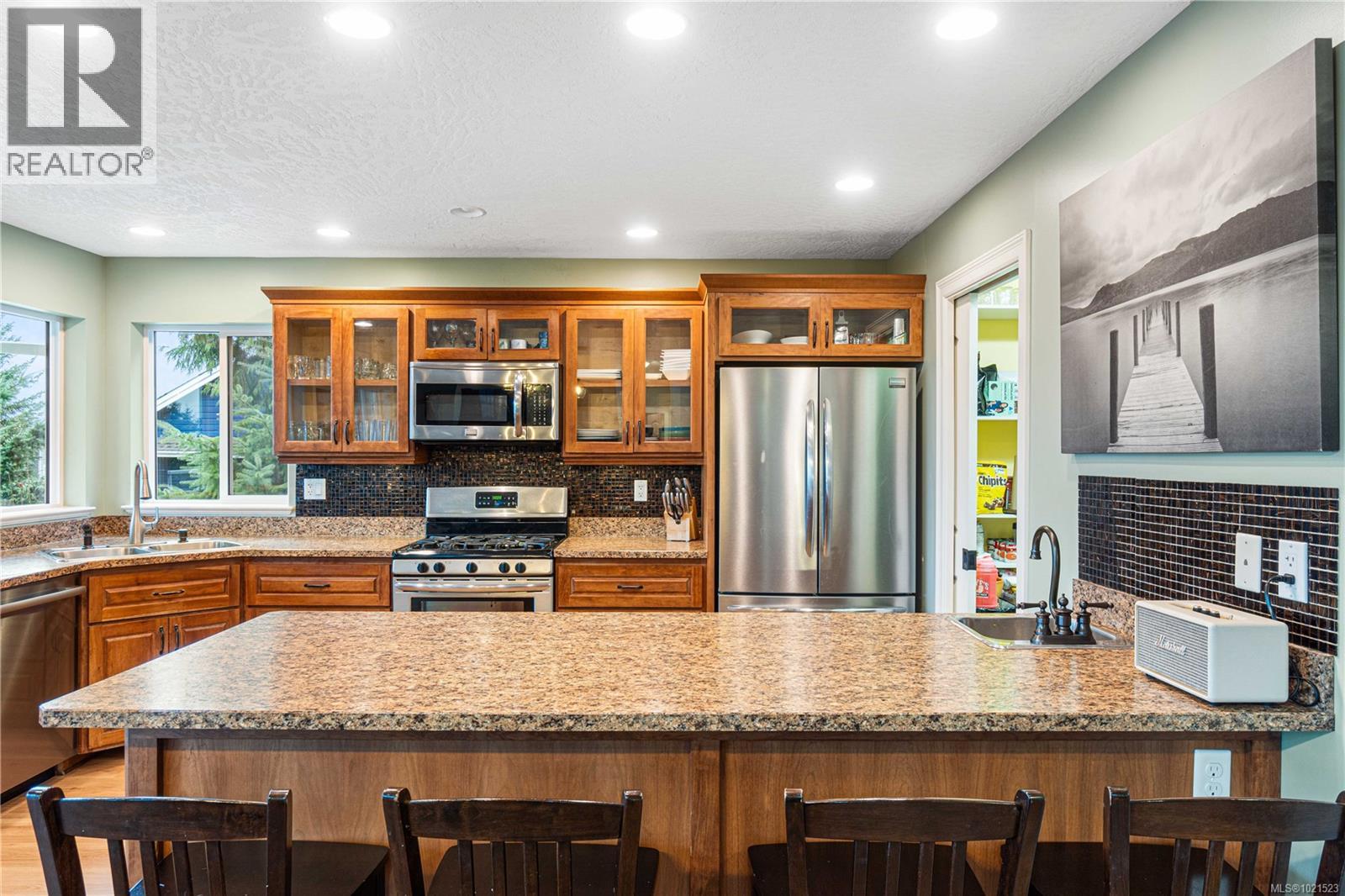 1763 Martini Way - 12