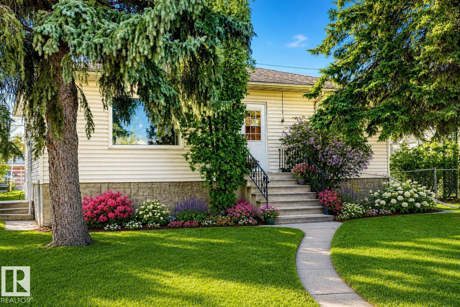11424 105 ST NW, Edmonton