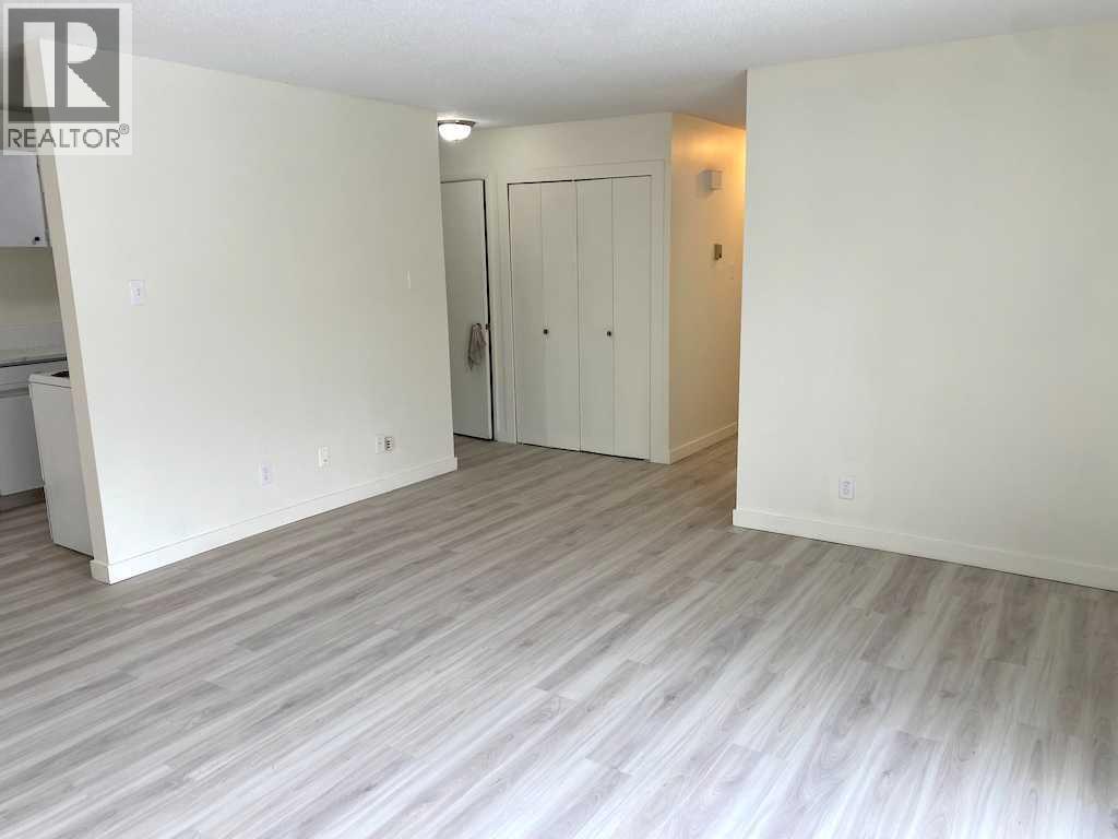 1917 5 Street SW - 11