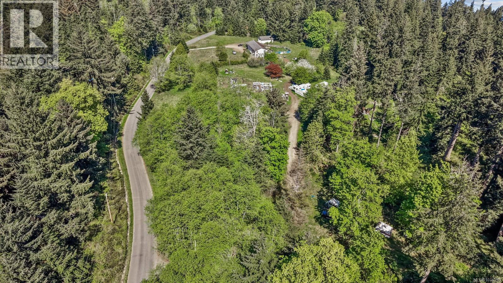 264 Sutil Rd, Quadra Island