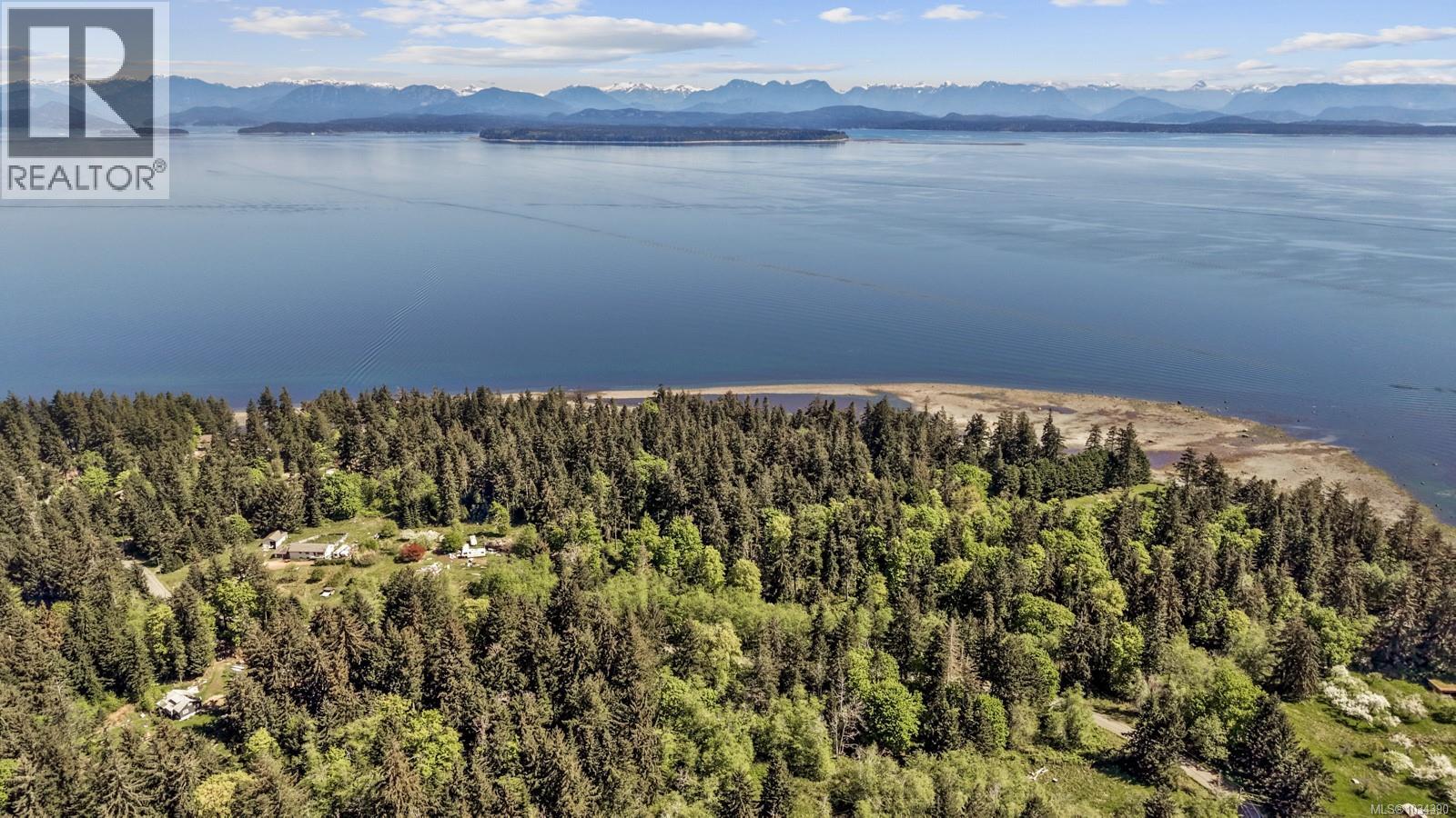 264 Sutil Rd, Quadra Island