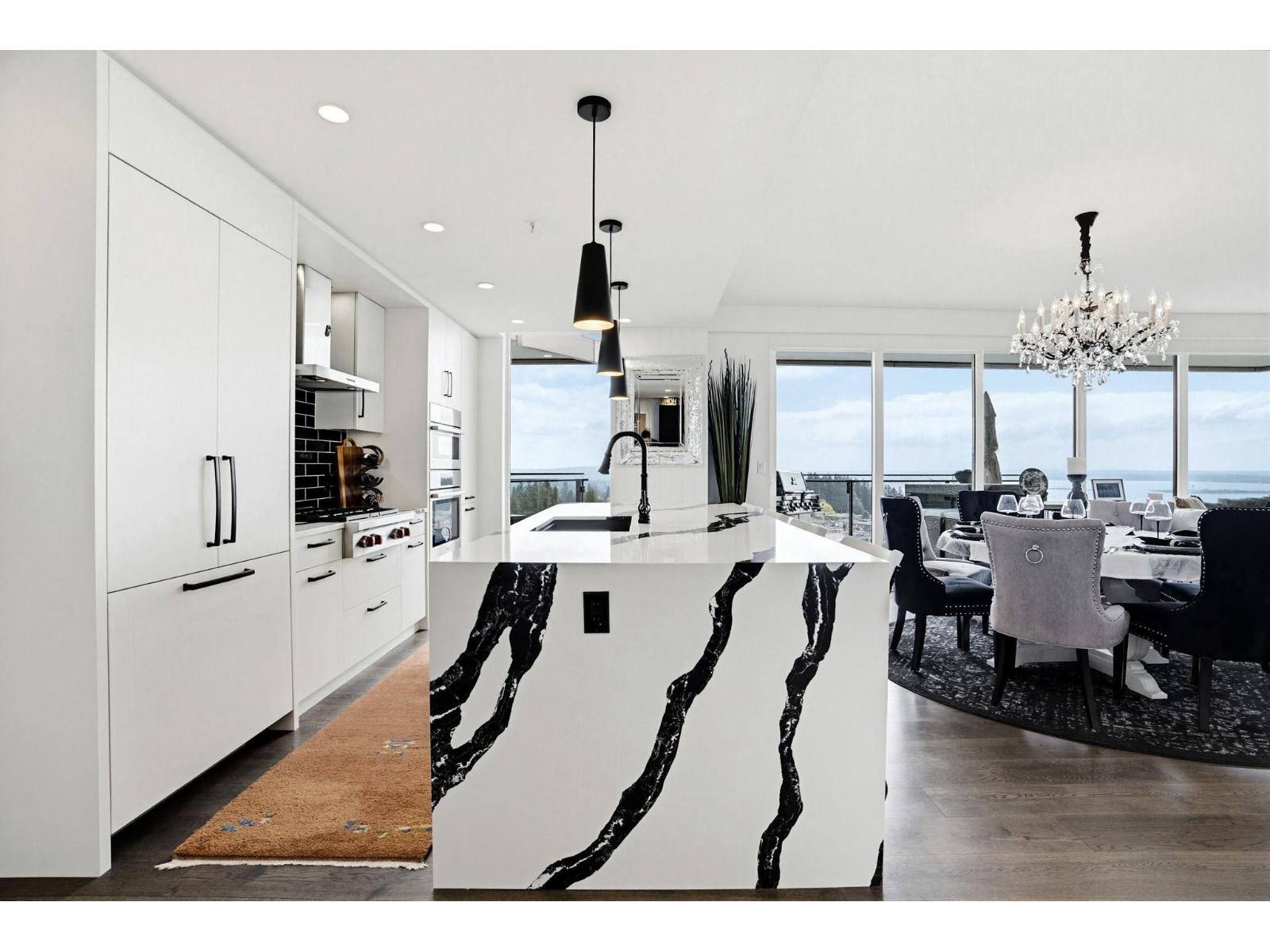 1204 1439 GEORGE STREET, White Rock