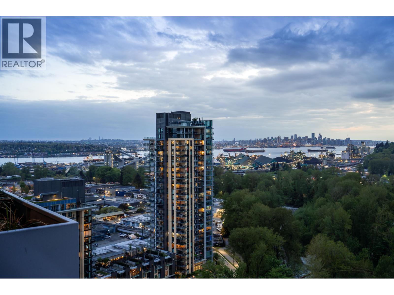 2406 1500 FERN STREET, North Vancouver