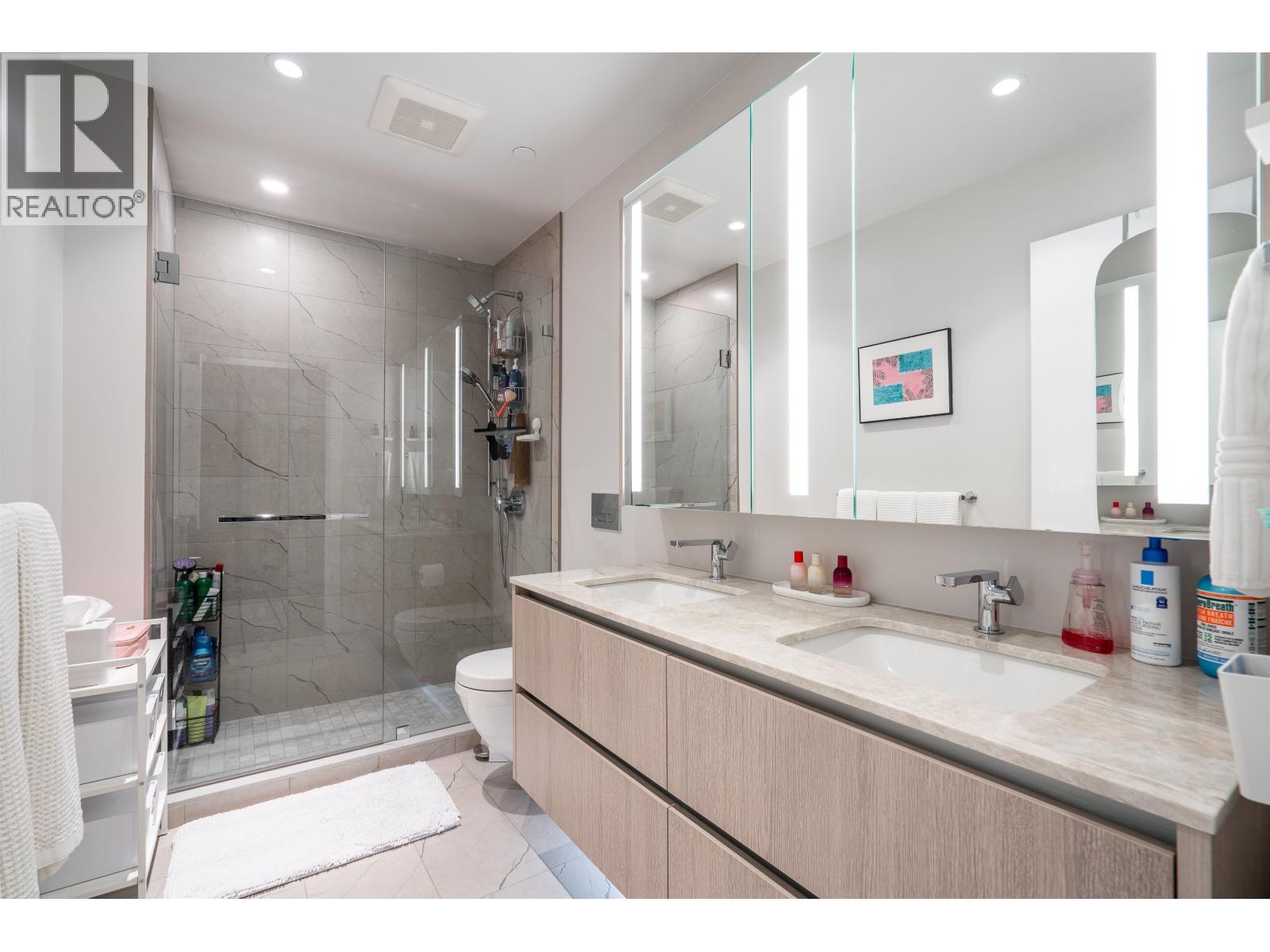2406 1500 FERN STREET, North Vancouver