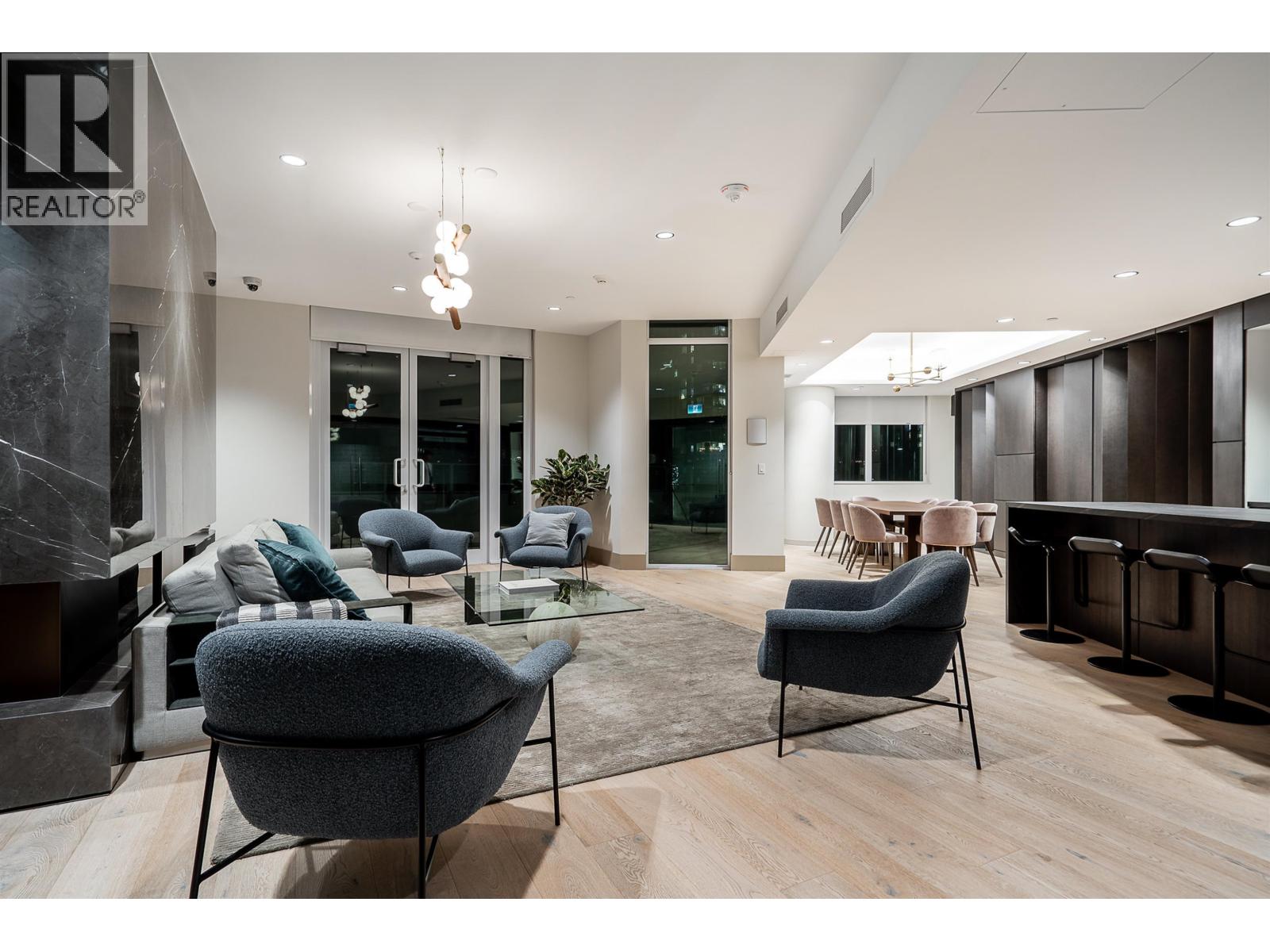 2406 1500 FERN STREET, North Vancouver