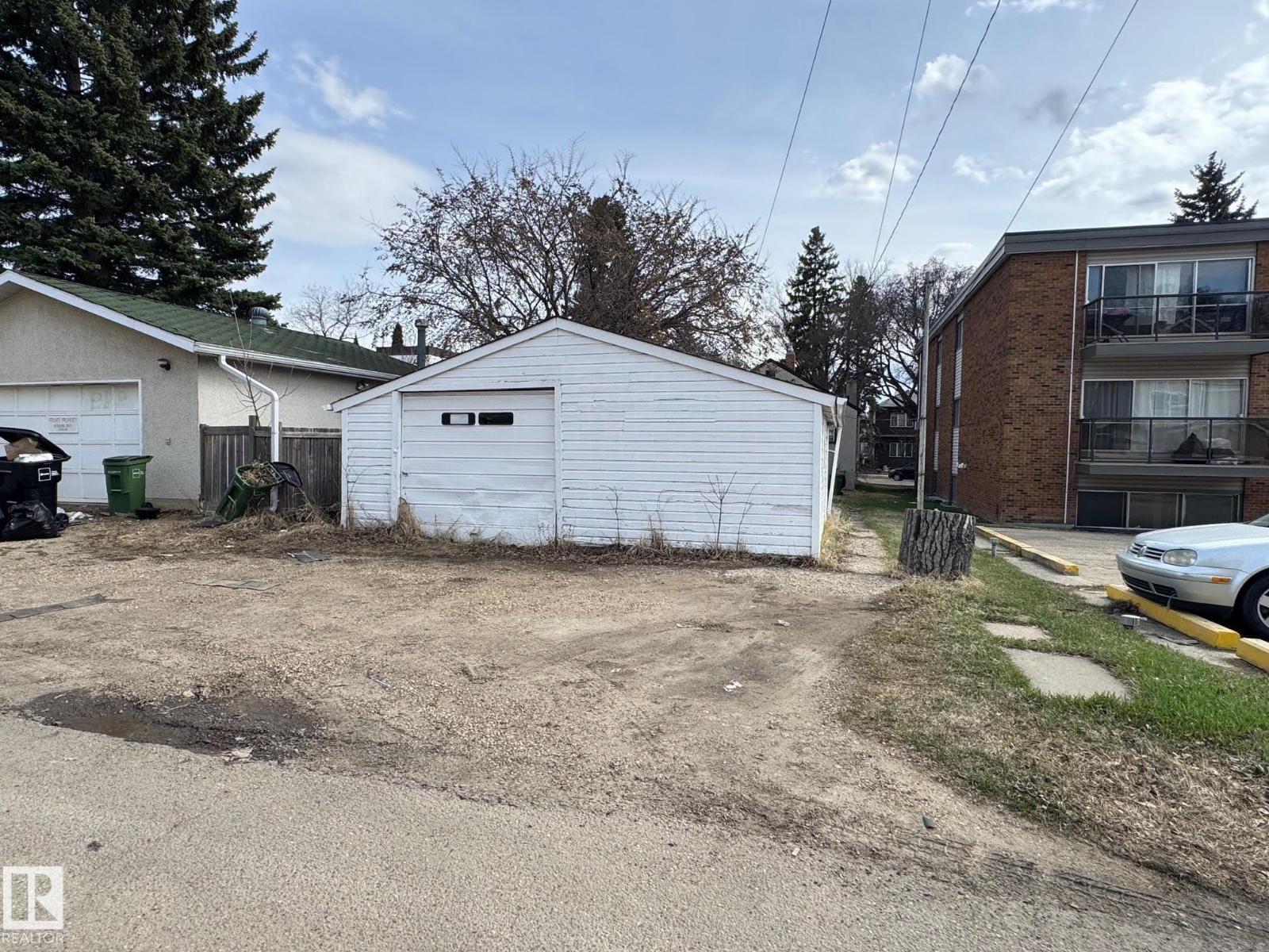 10708 UNIVERSITY AV NW, Edmonton