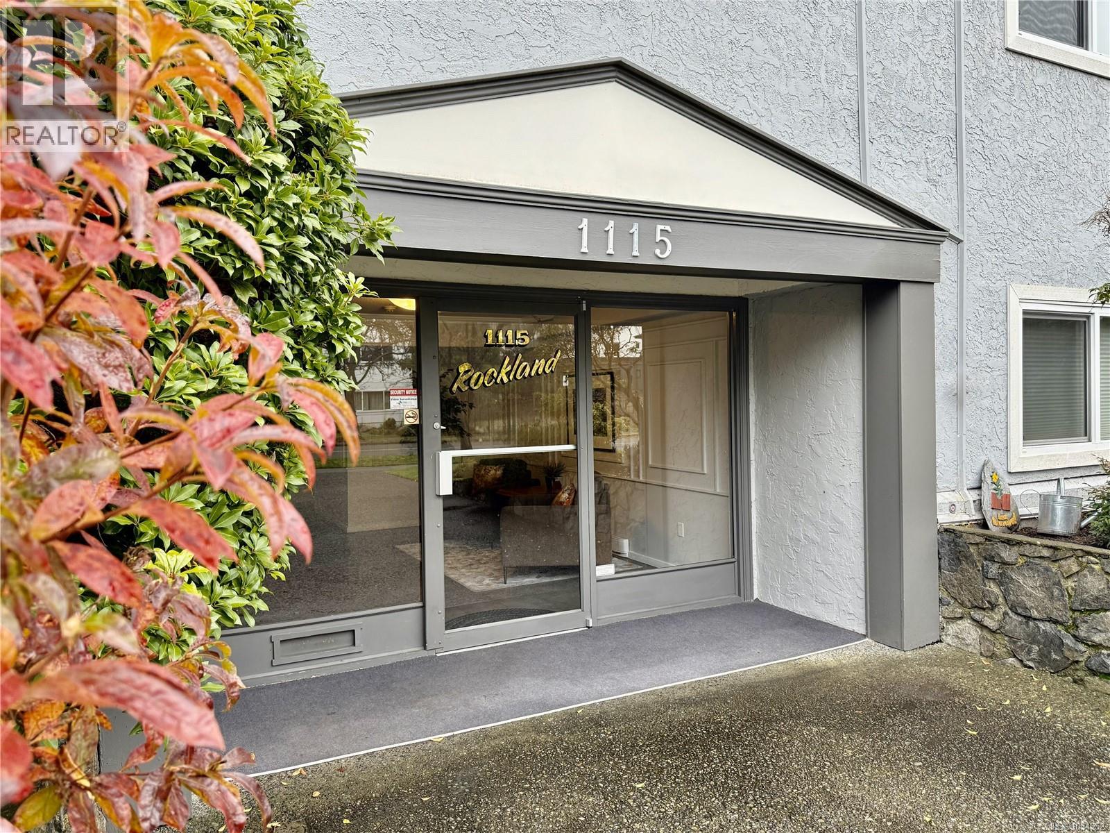 403 1115 Rockland Avenue, Victoria