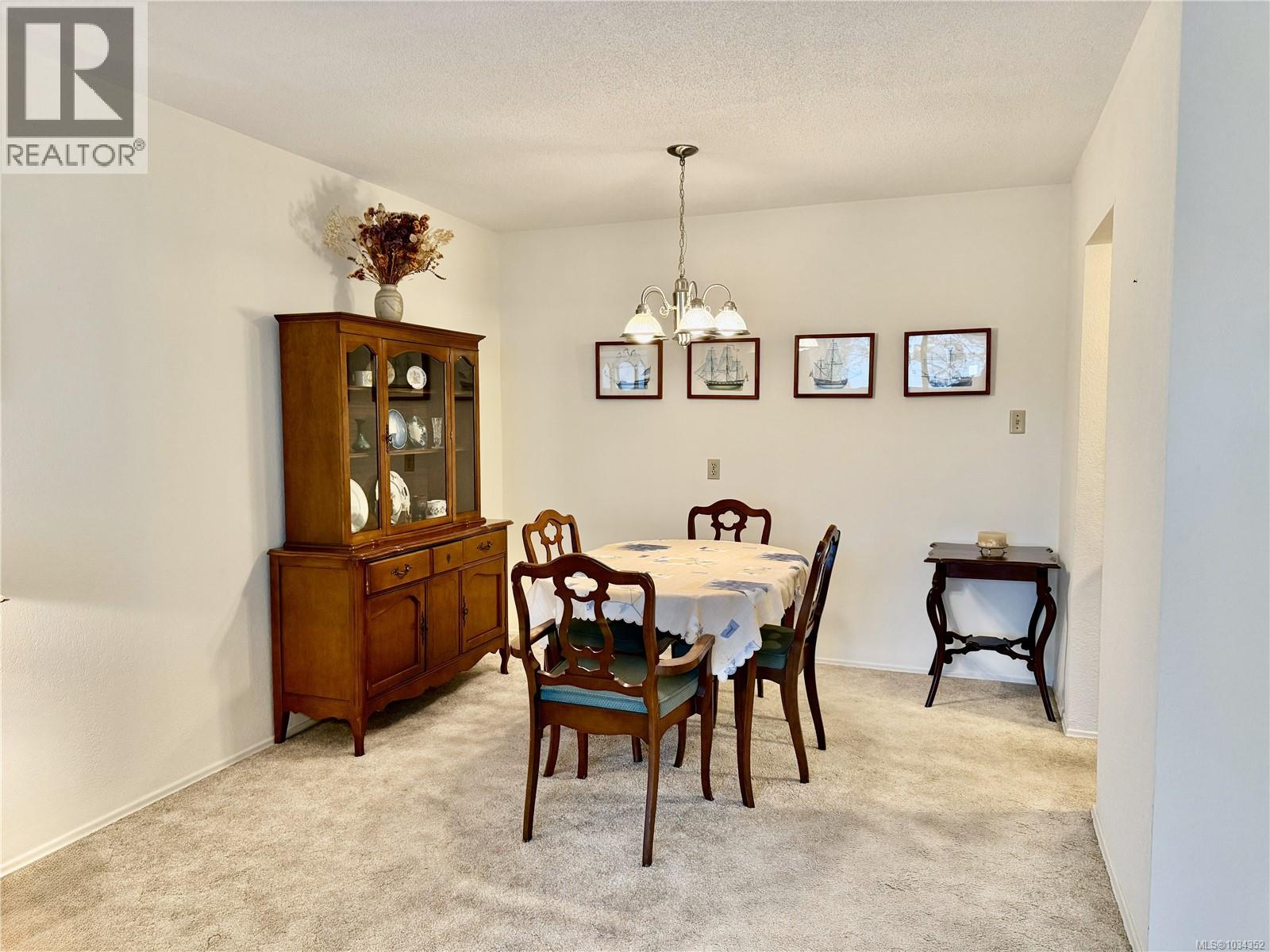 403 1115 Rockland Avenue, Victoria
