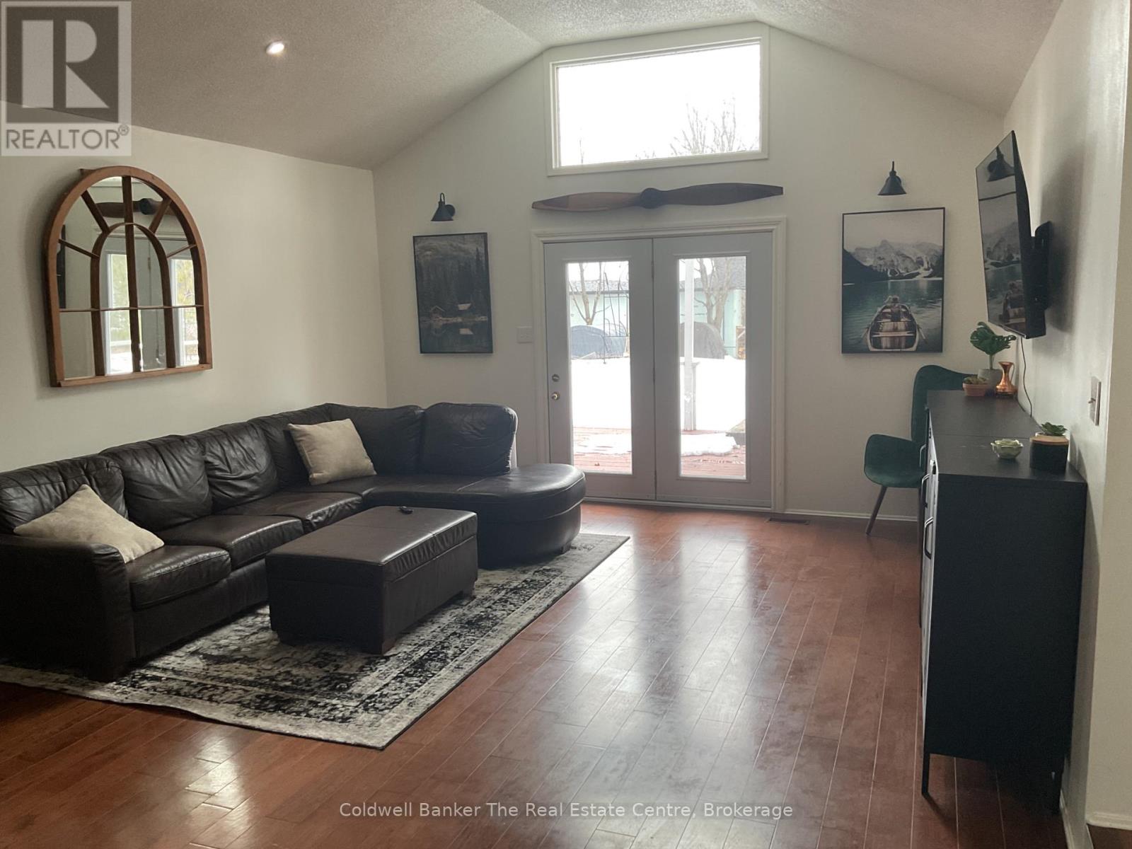 3 GLENDALE ROAD - 6