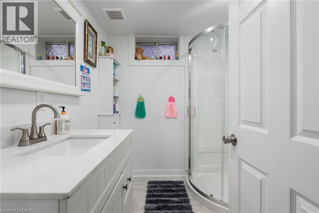 201 WINDSOR Street, Welland, Ontario, L3C7E3 — Photo 30