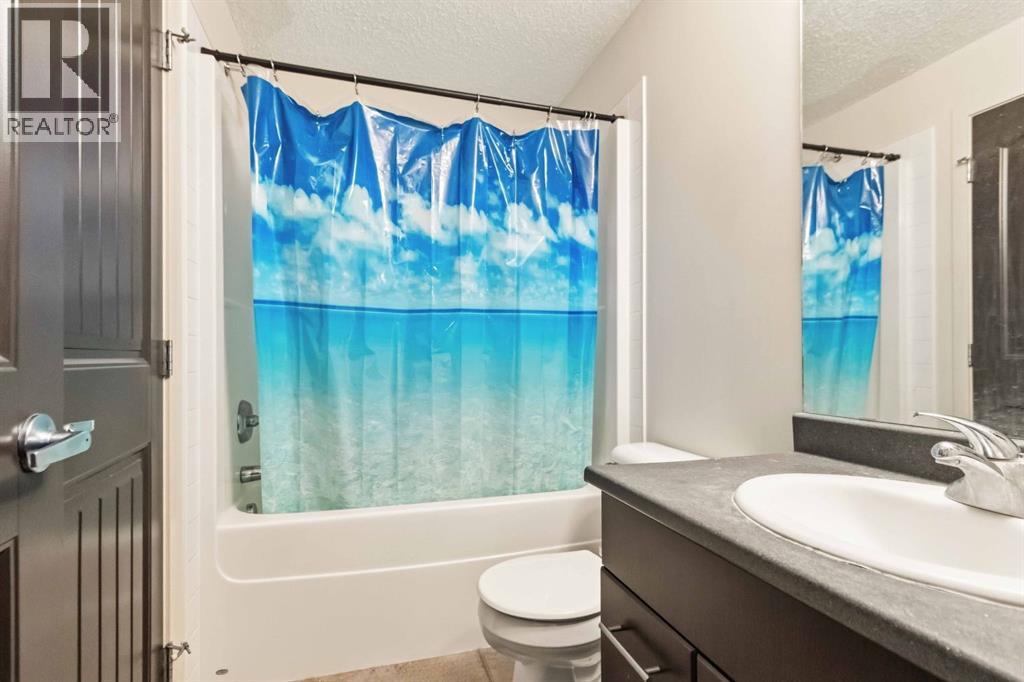 135 Sandpiper Road, Fort McMurray