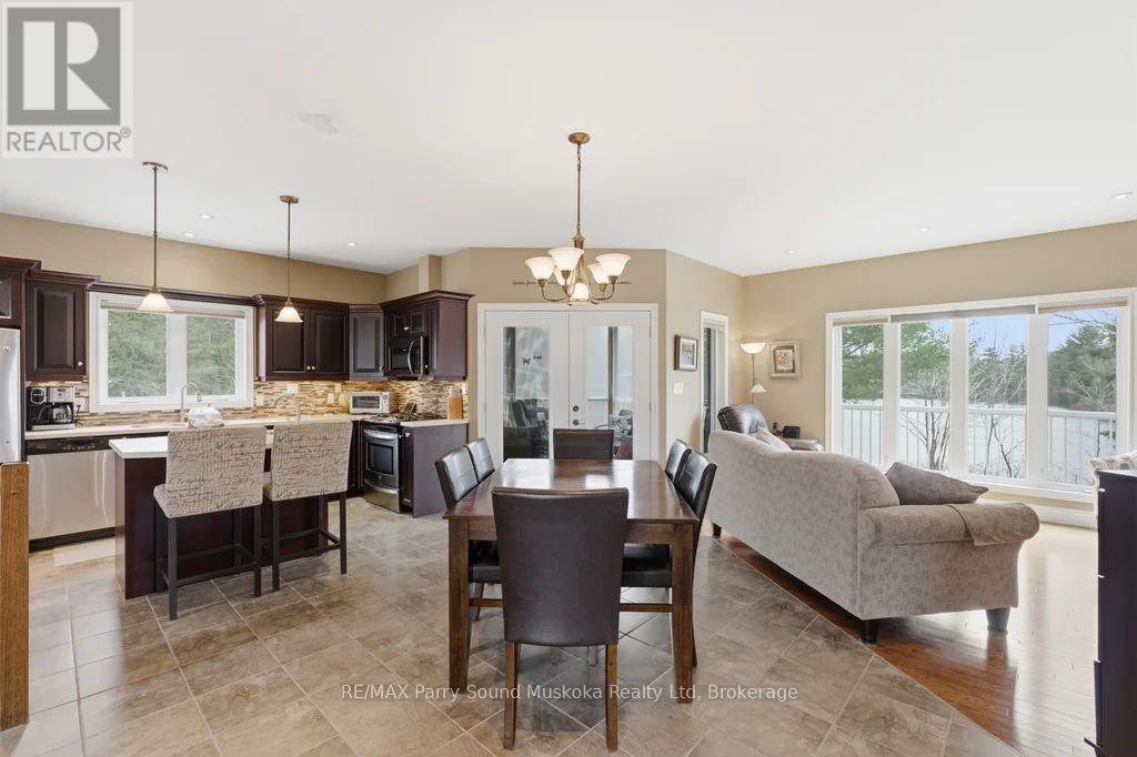 132 LAWSON DRIVE - 10