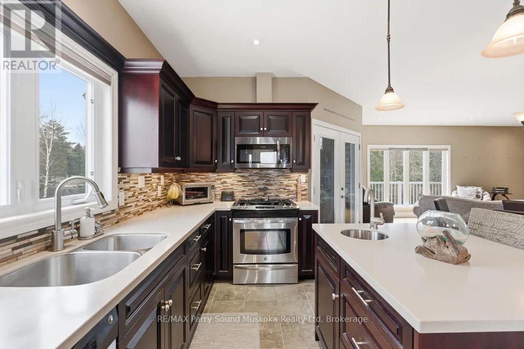 132 LAWSON DRIVE - 14
