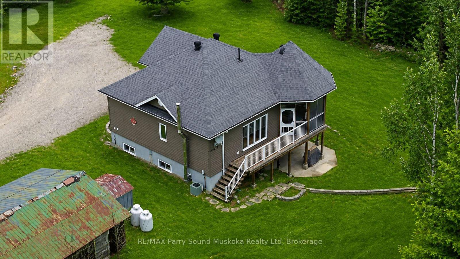 132 LAWSON DRIVE - Image 2