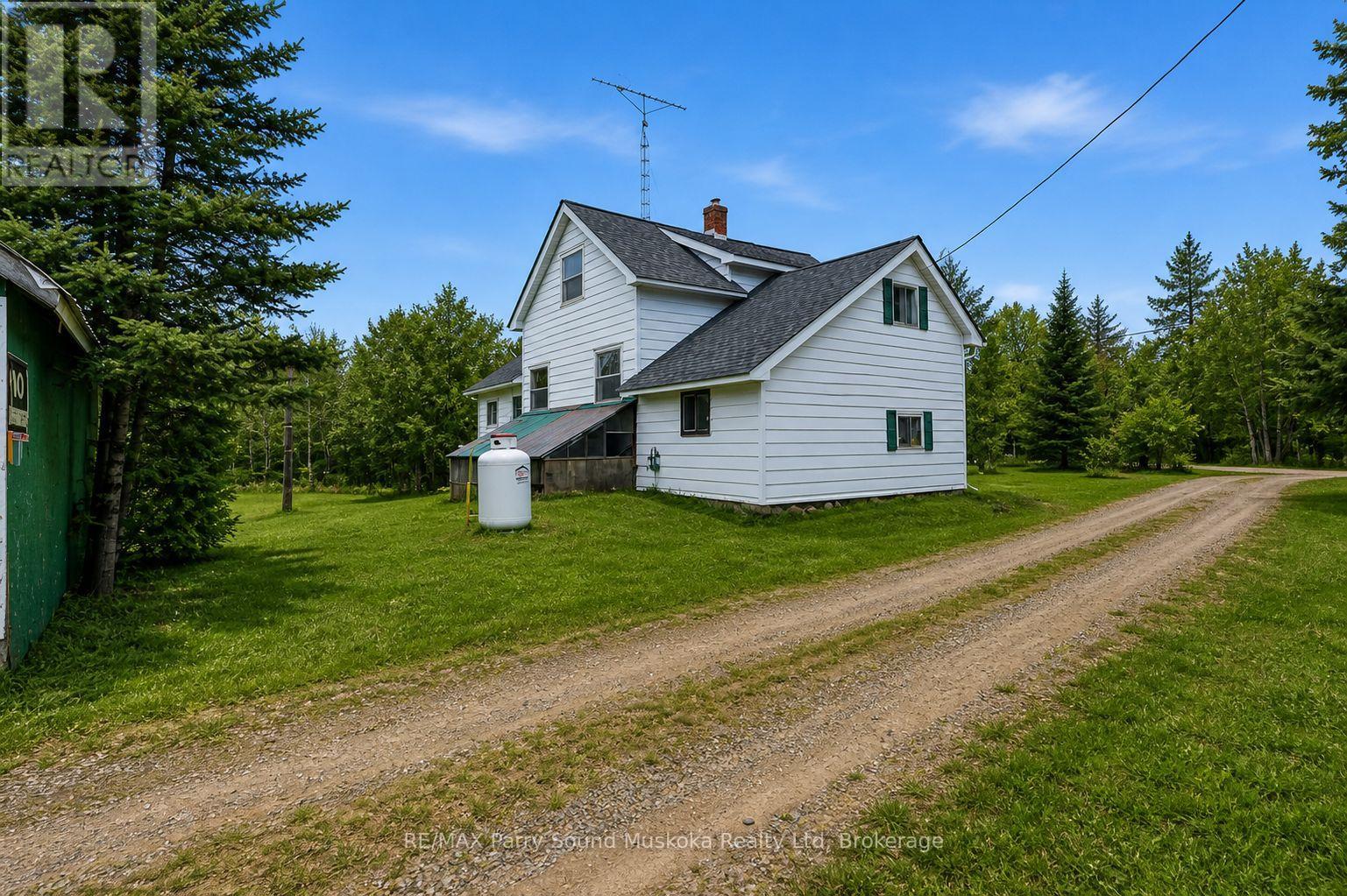 132 LAWSON DRIVE - 29