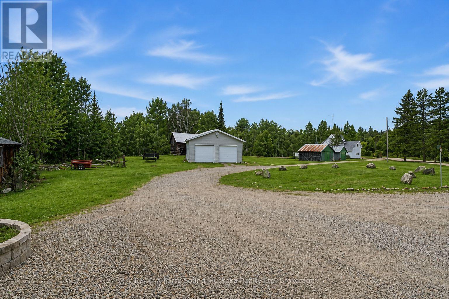 132 LAWSON DRIVE - 40