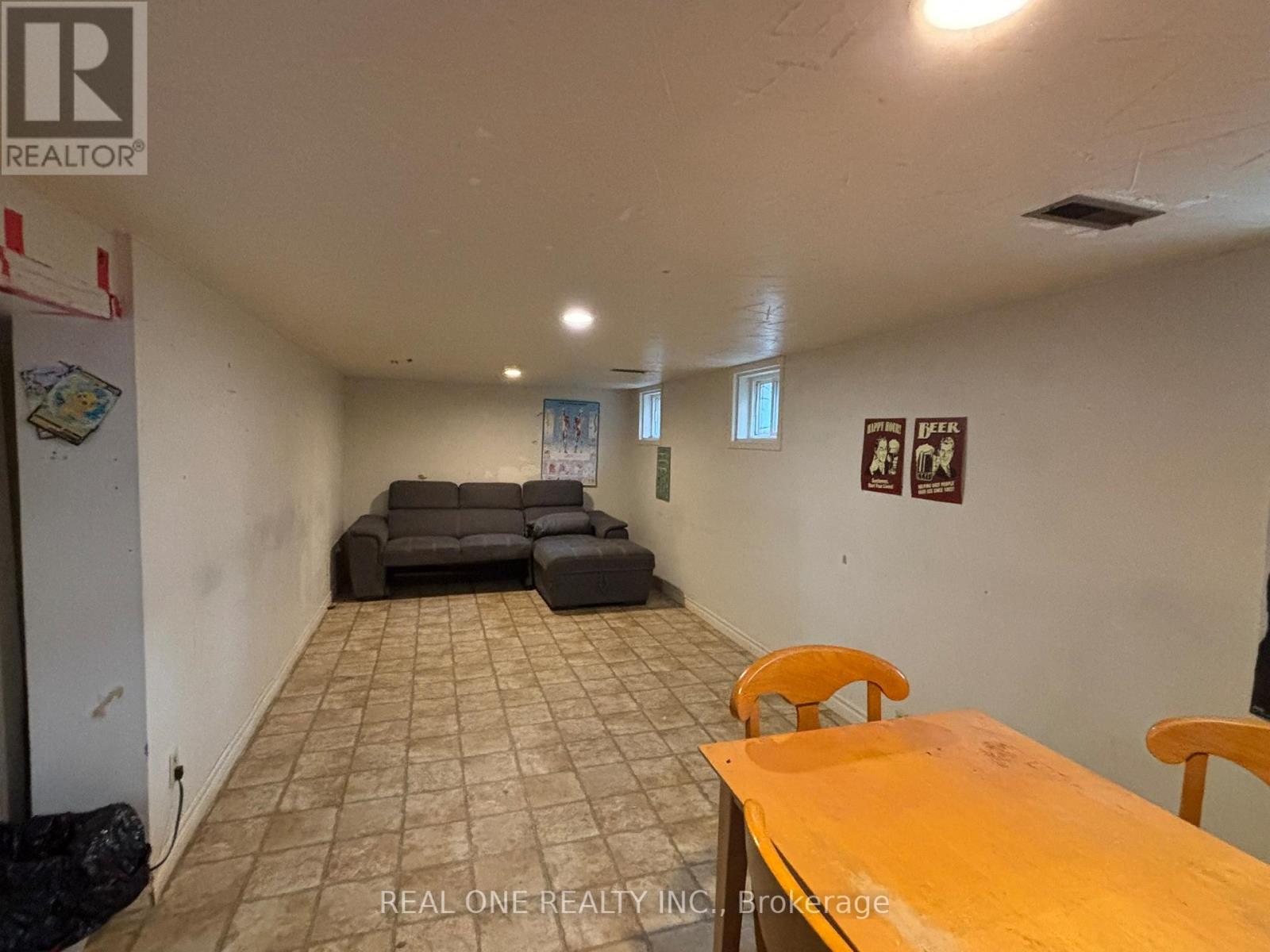 93 PEPPLER STREET - 10