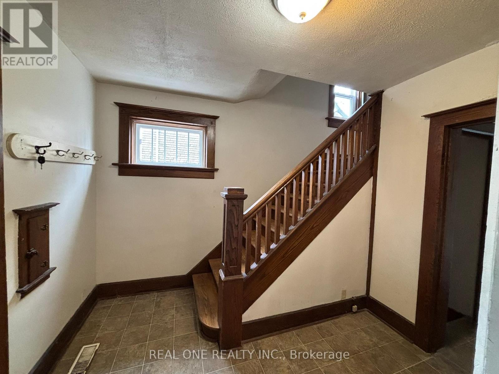 93 PEPPLER STREET - 6