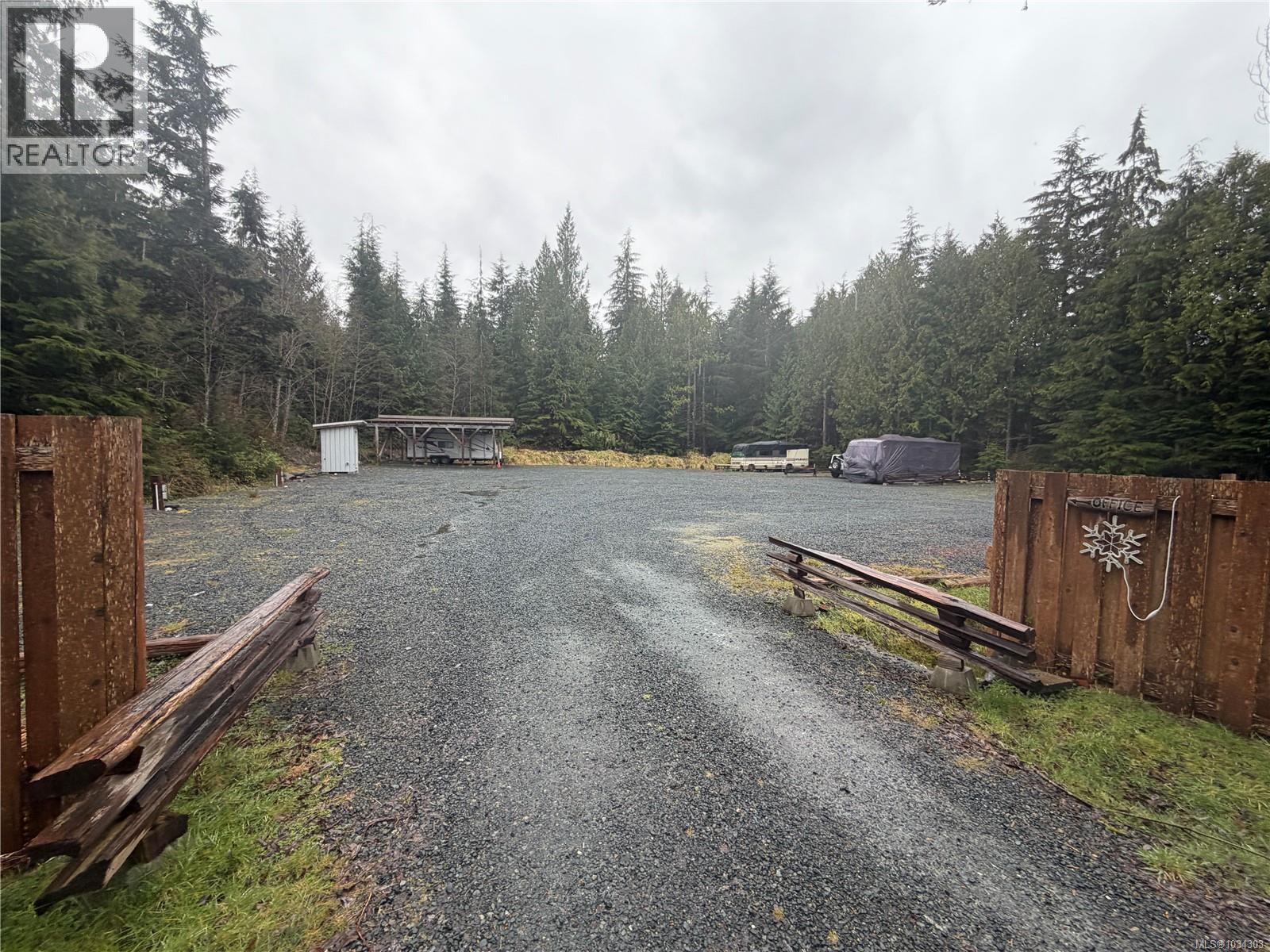 17161 Parkinson Rd - 4