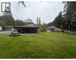 Kitchen - 17161 Parkinson Rd, Port Renfrew, BC V0S1K0 Photo 10