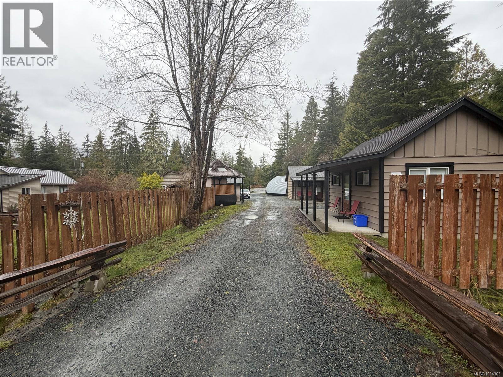 17161 Parkinson Rd - 16