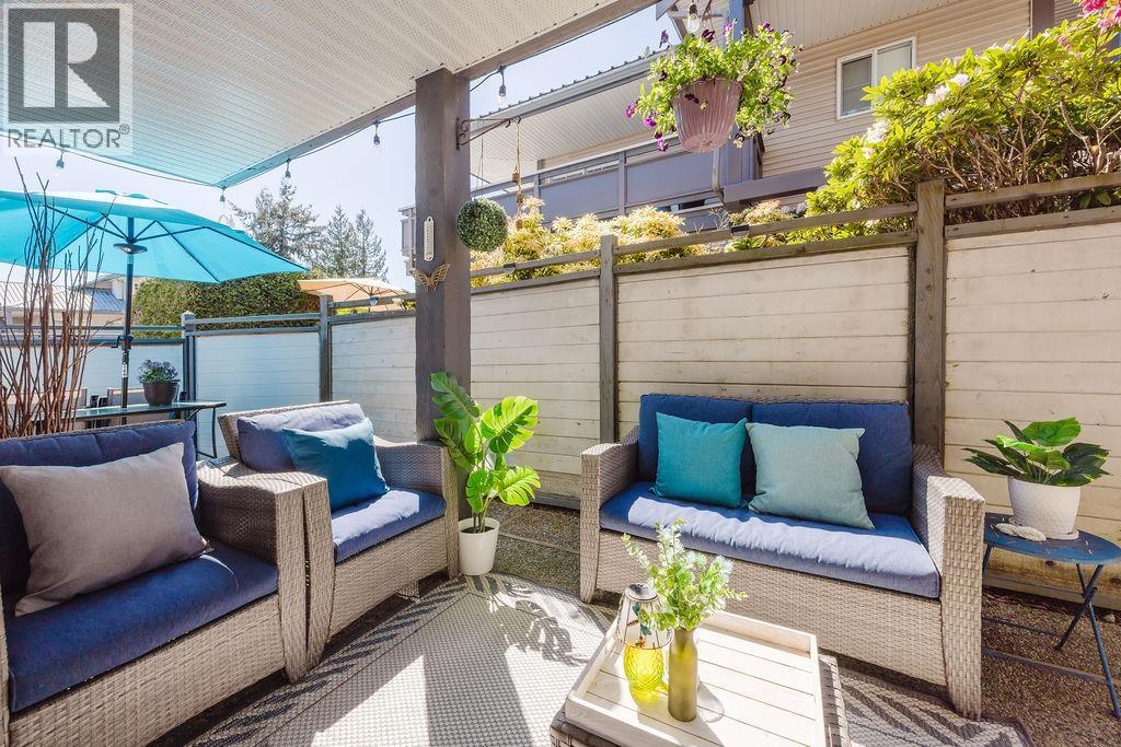 17 689 PARK ROAD, Gibsons