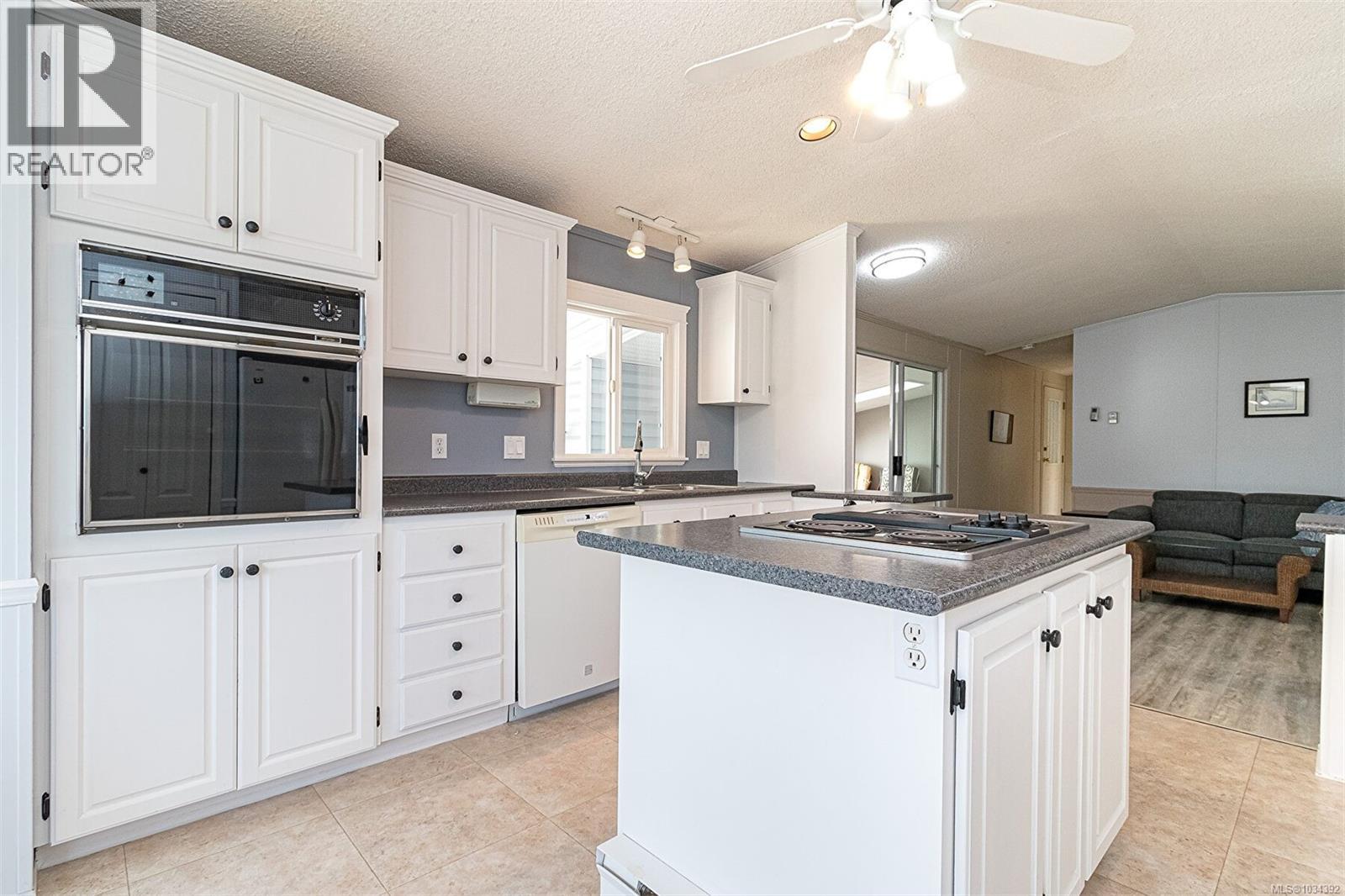 #84 7583 Central Saanich Rd - 7