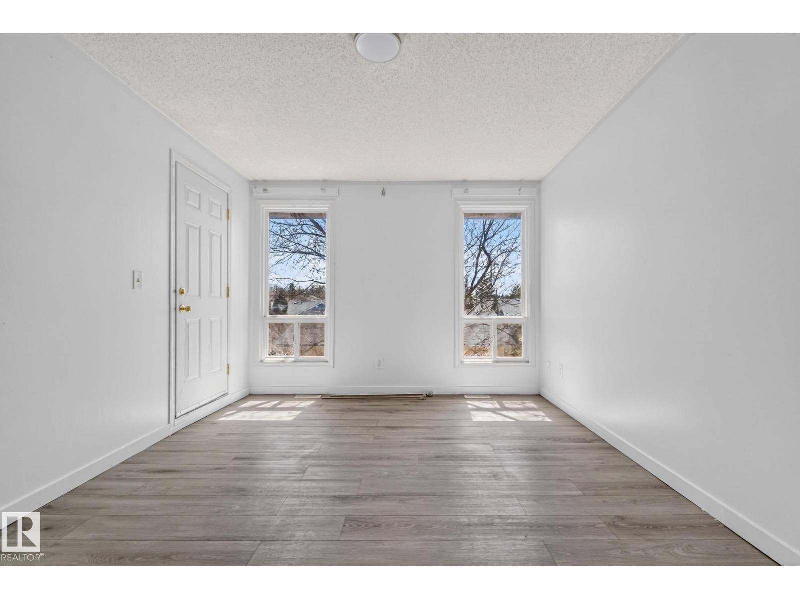 18625 66 AV NW - 18