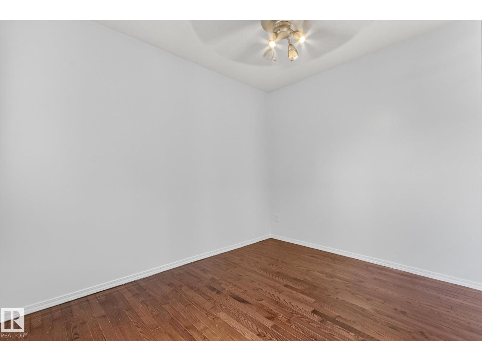 18625 66 AV NW, Edmonton