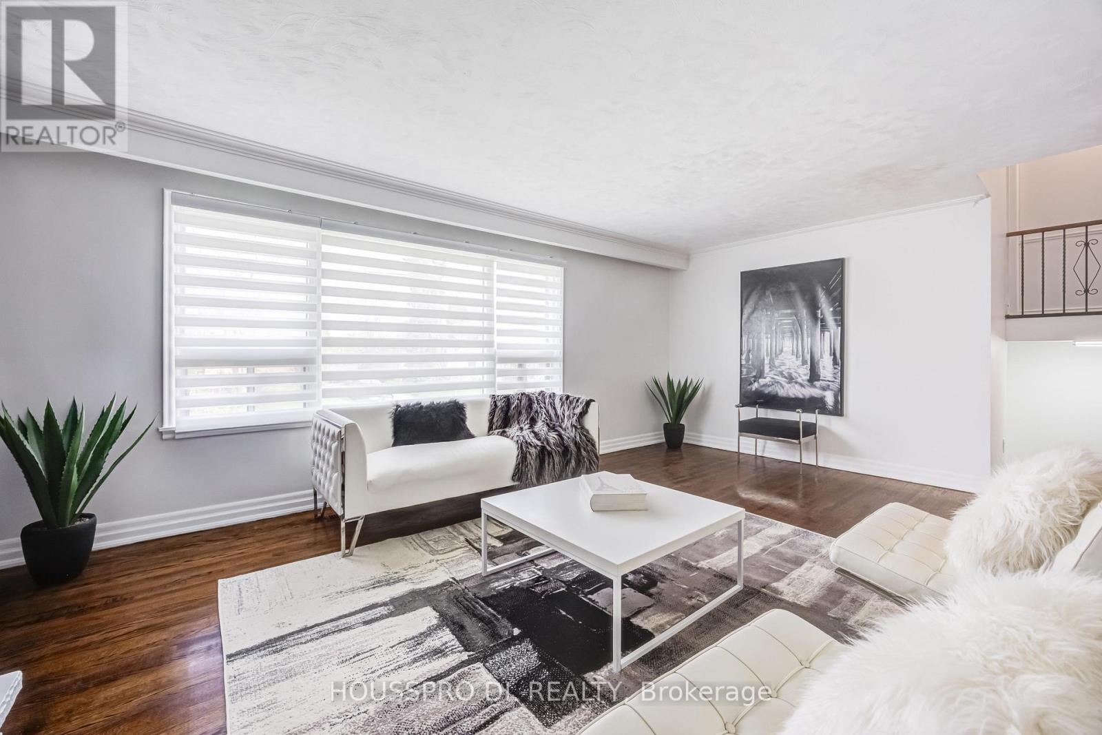 49 BOWERBANK DRIVE - 10