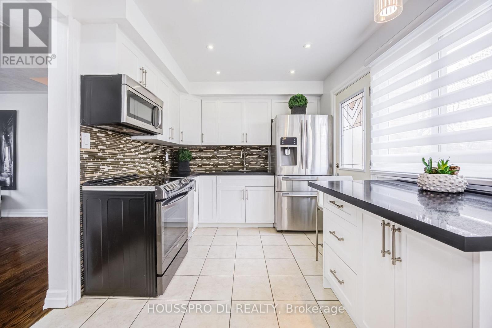 49 BOWERBANK DRIVE - 14