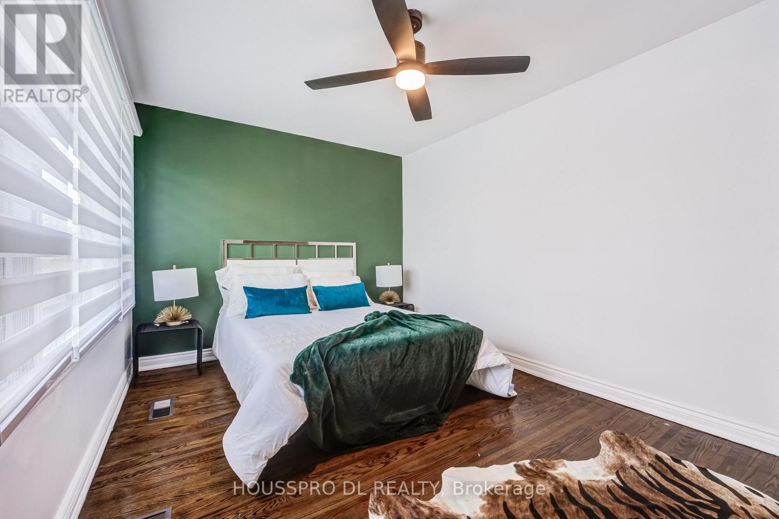 49 BOWERBANK DRIVE - 20