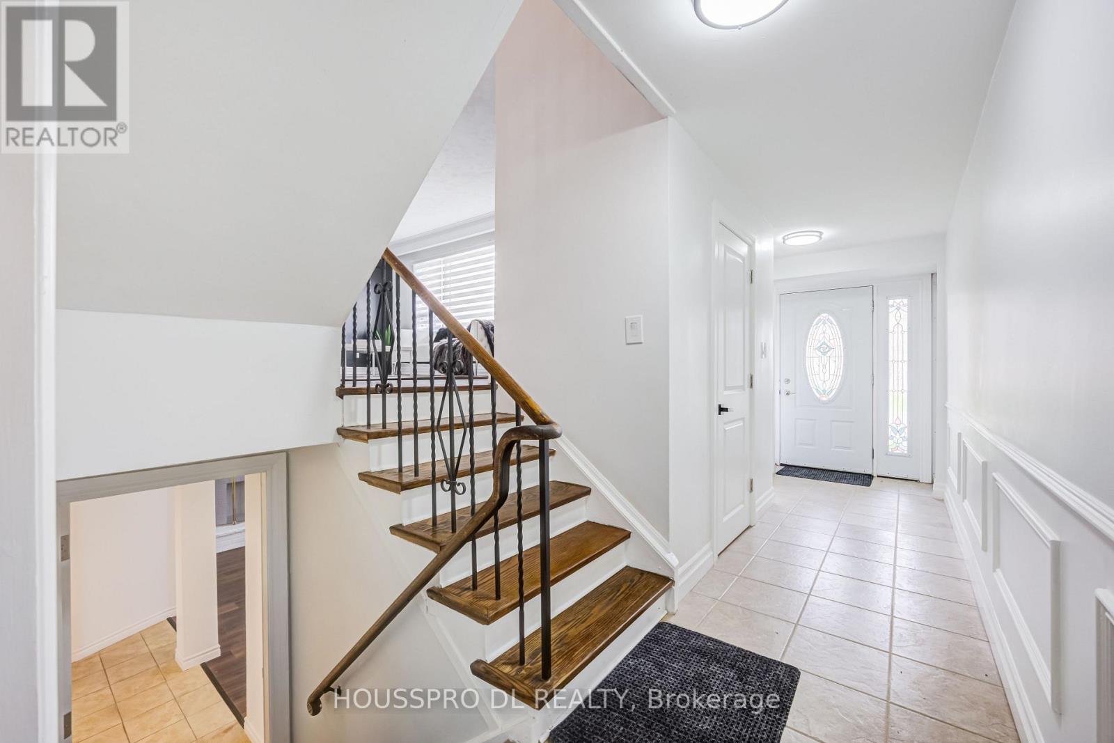 49 BOWERBANK DRIVE - 4