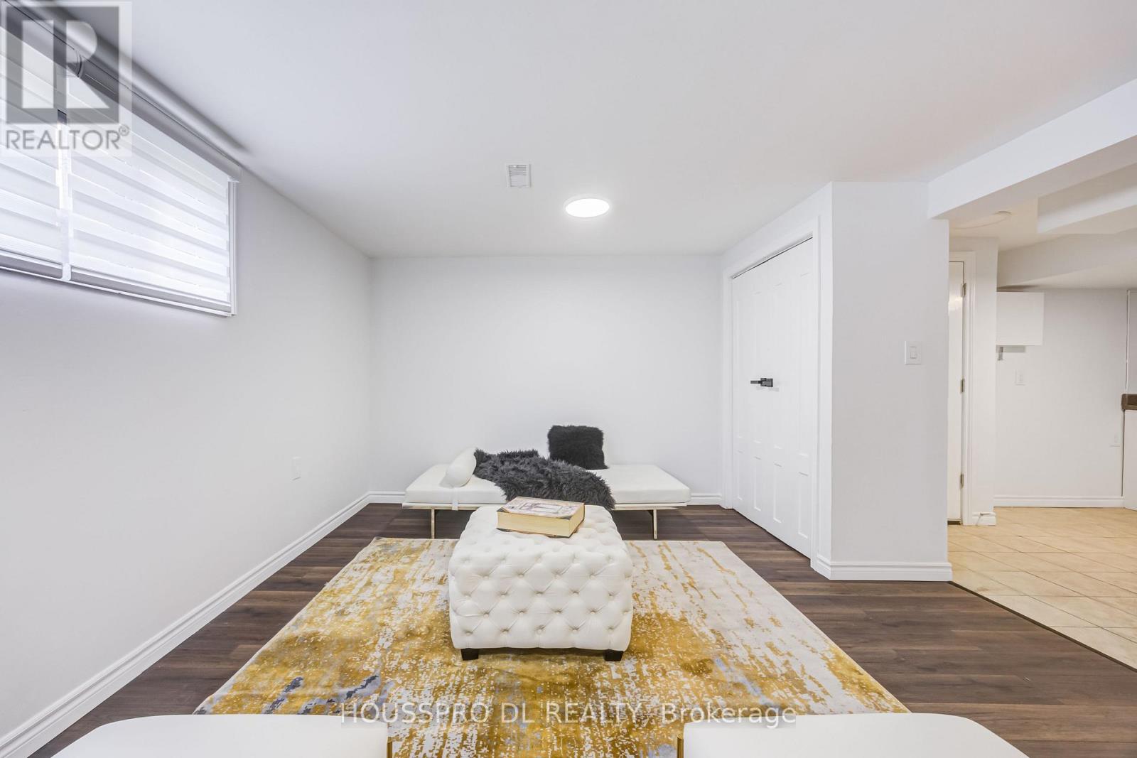 49 BOWERBANK DRIVE - 41
