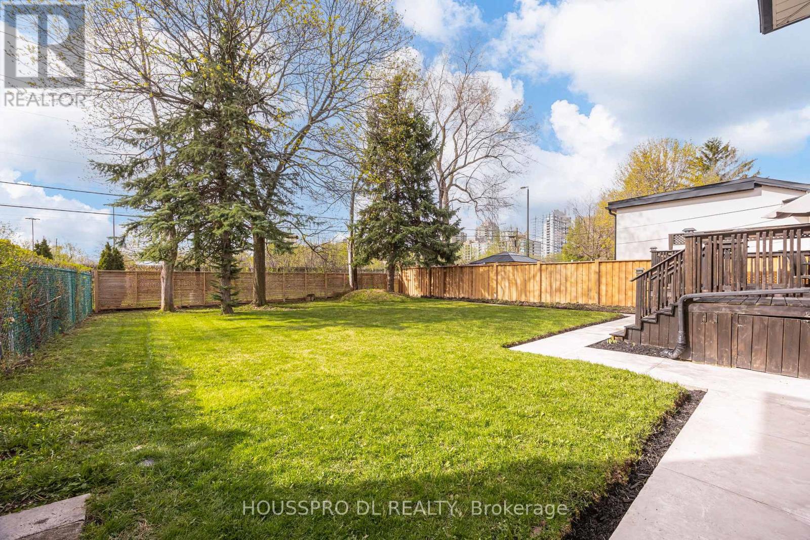 49 BOWERBANK DRIVE - 44