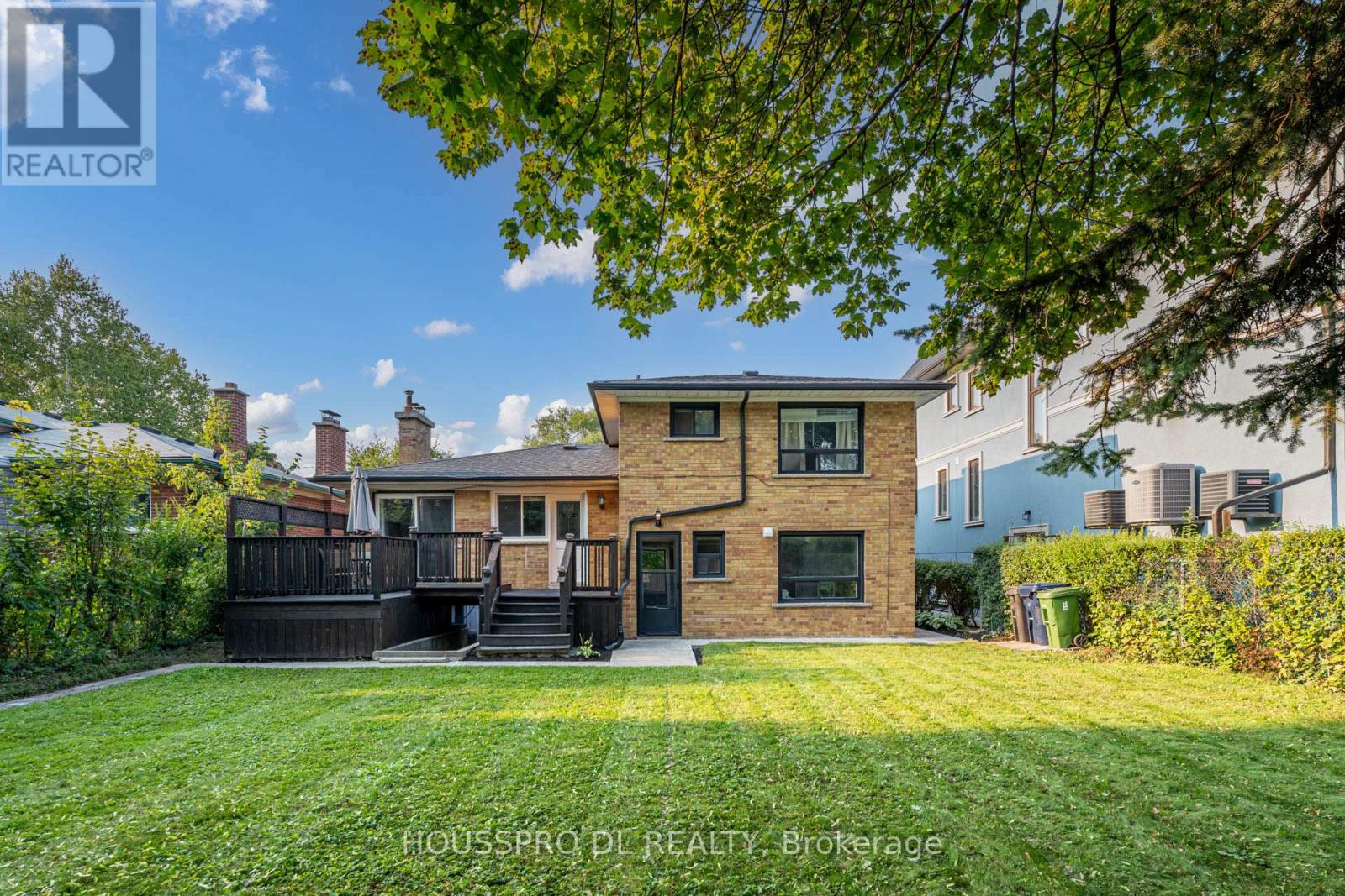 49 BOWERBANK DRIVE - 49