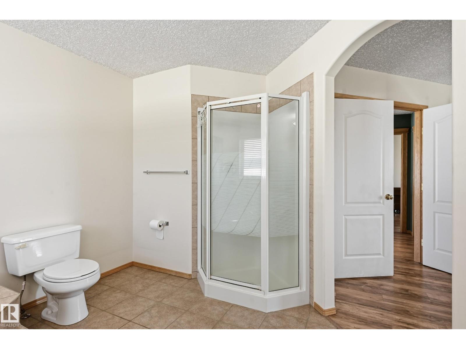 10331 156 AV NW, Edmonton