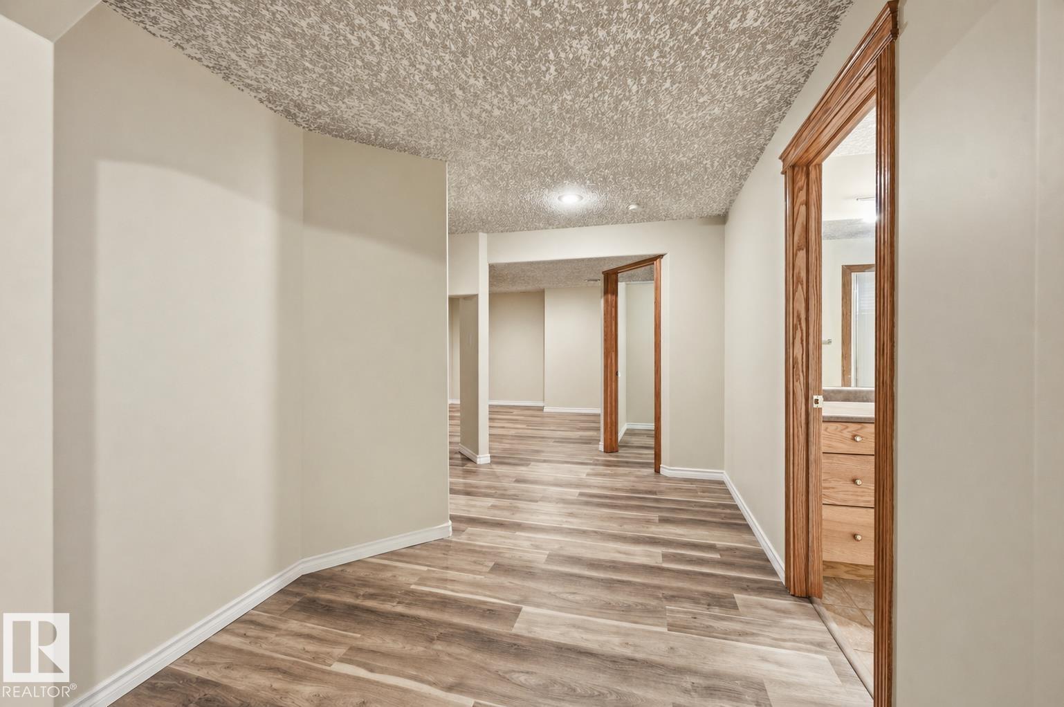 10331 156 AV NW, Edmonton