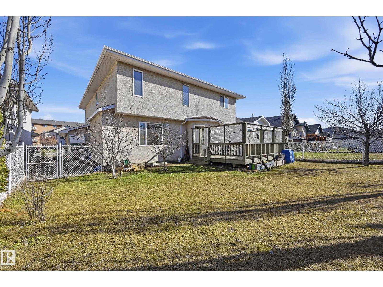 10331 156 AV NW, Edmonton