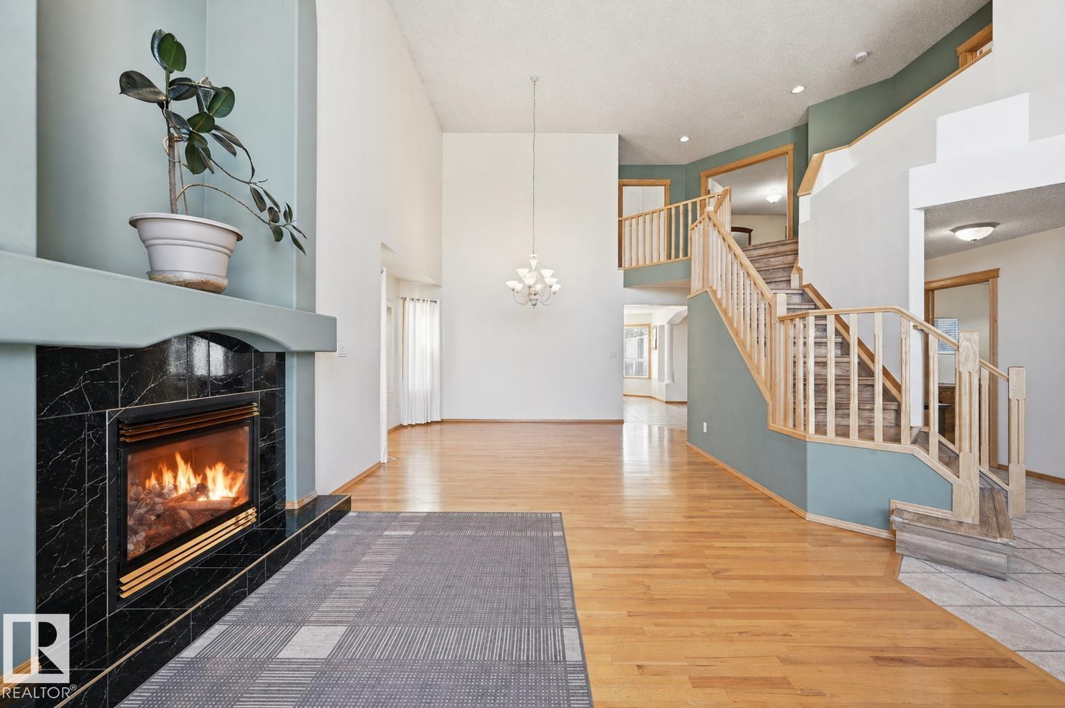 10331 156 AV NW, Edmonton