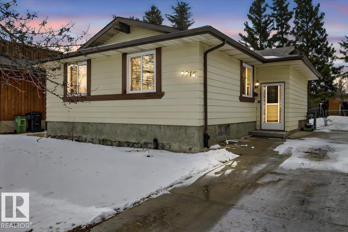 9915 173 AV NW, Edmonton