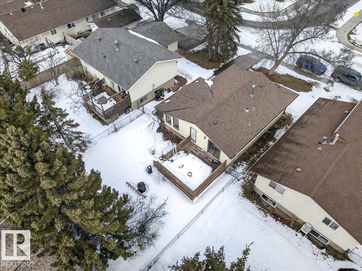 9915 173 AV NW, Edmonton