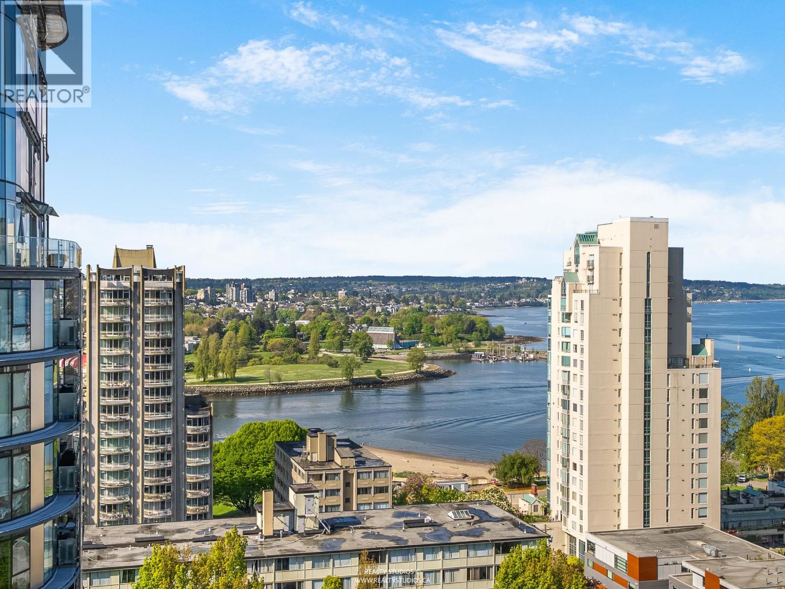 501 1250 BURNABY STREET