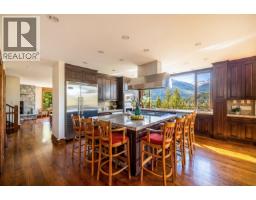 3803 Sunridge Place, Whistler, BC V0N1B3 Photo 10