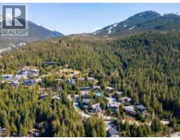 3803 Sunridge Place, Whistler, BC V0N1B3 Photo 35