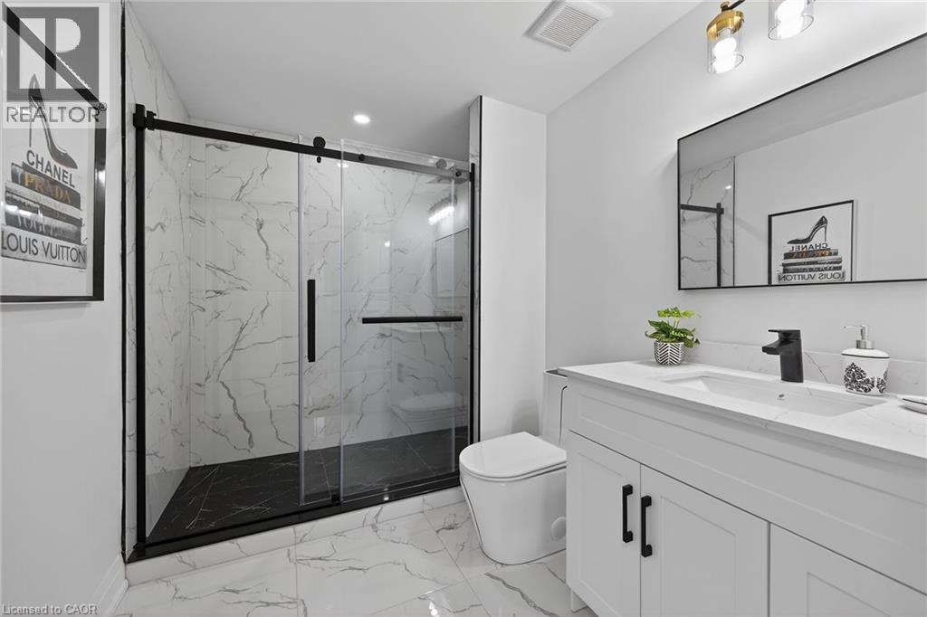 74 VICTOR Boulevard - 20