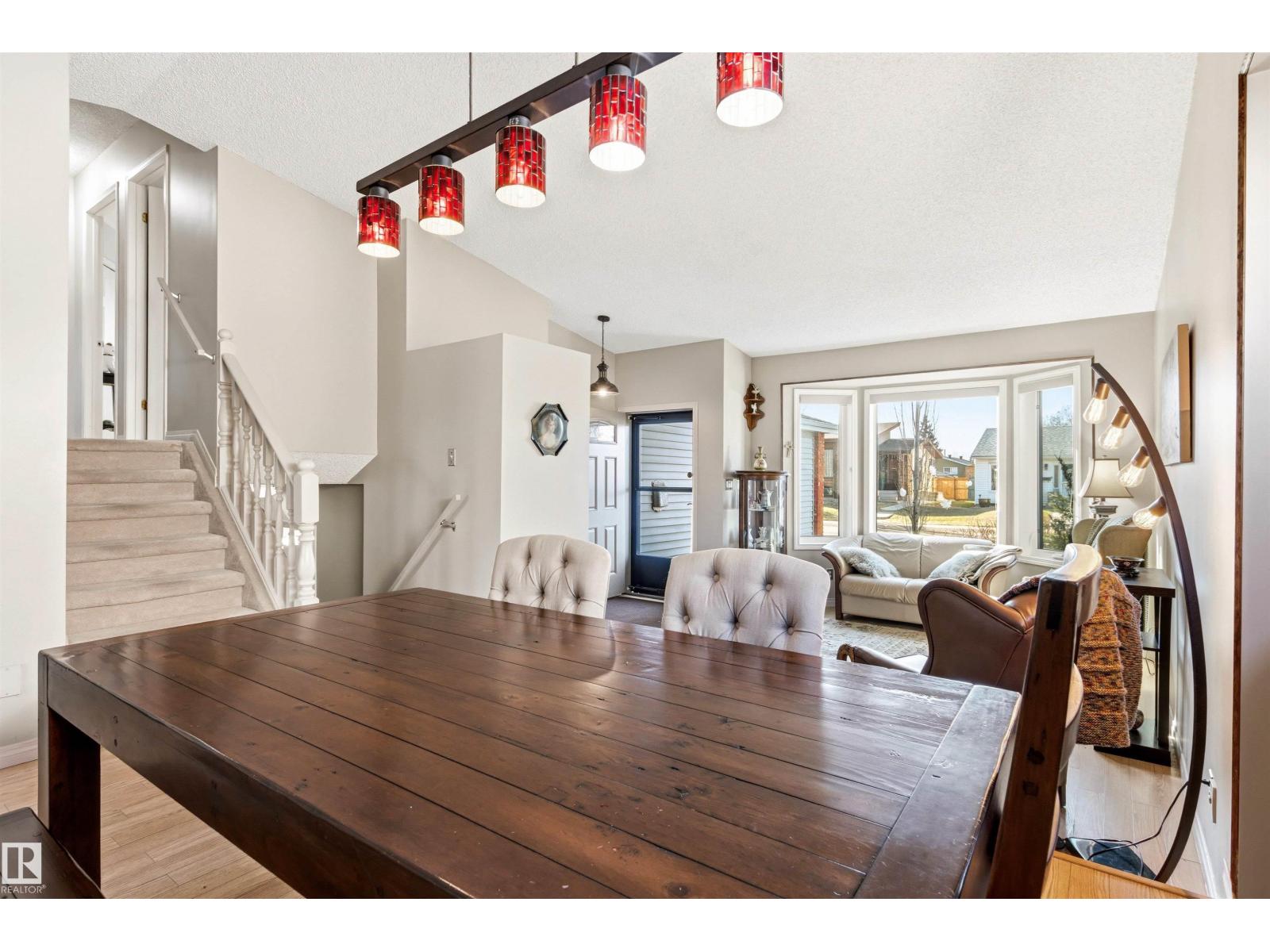 18216 98A AV NW, Edmonton