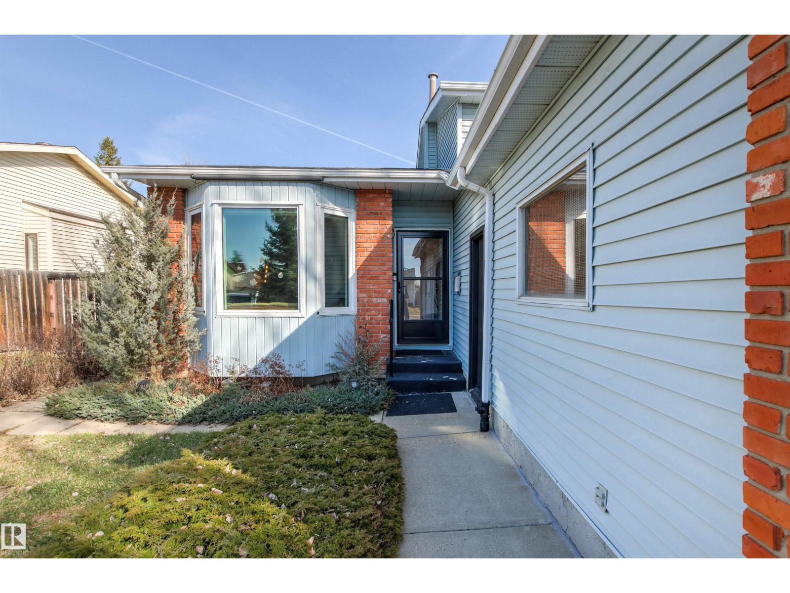 18216 98A AV NW, Edmonton