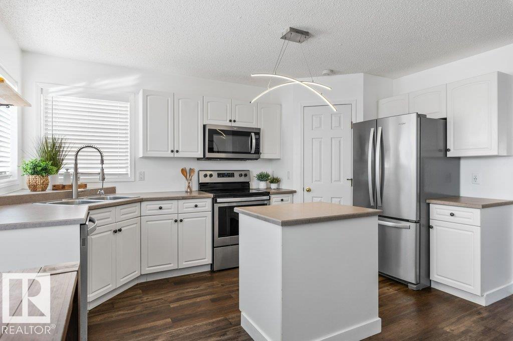 4272 24 ST NW, Edmonton